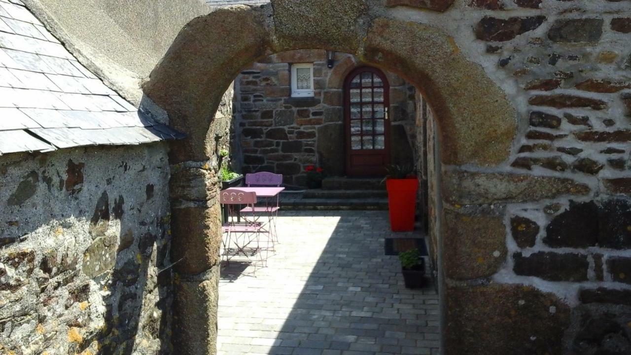 Les Hauts De Kerdrein Villa Saint-Jean-du-Doigt Exterior photo